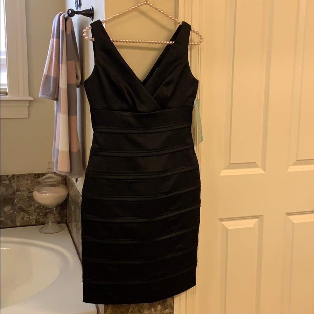 Black Sleeveless Dress